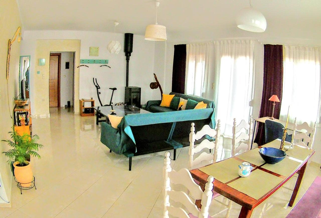 Philoanesi Apartment Neokesaria Bagian luar foto
