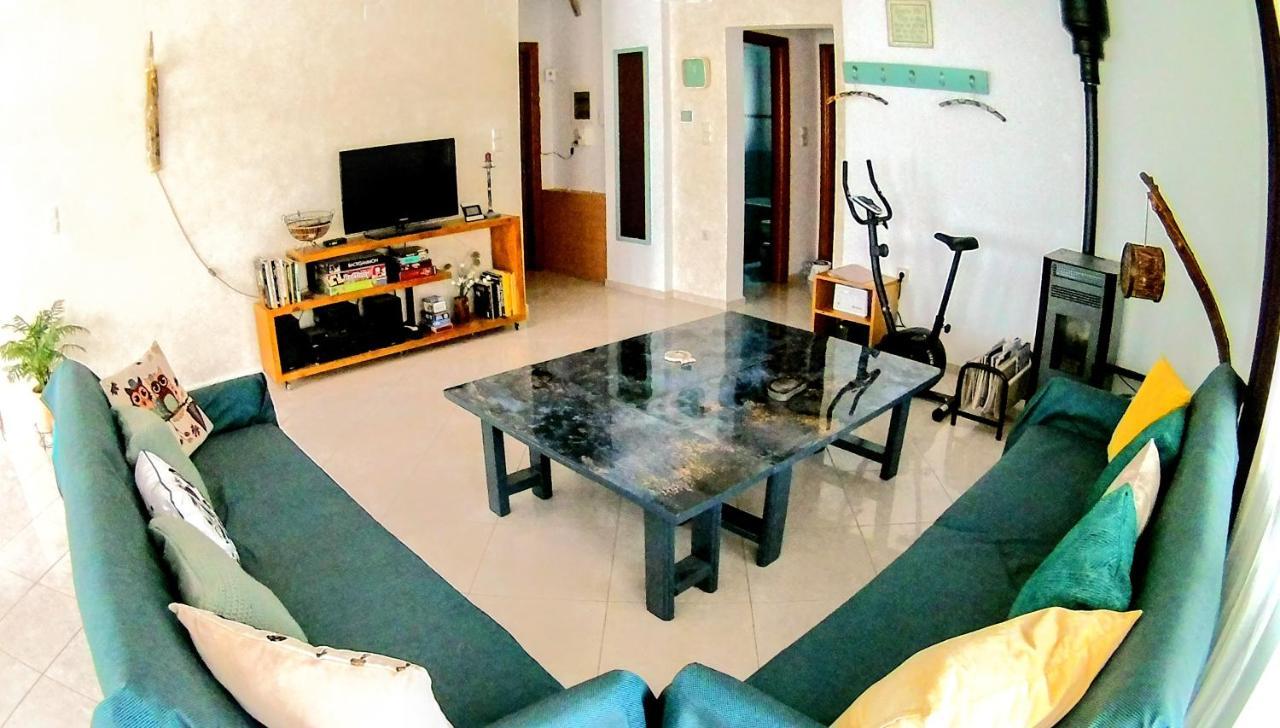 Philoanesi Apartment Neokesaria Bagian luar foto